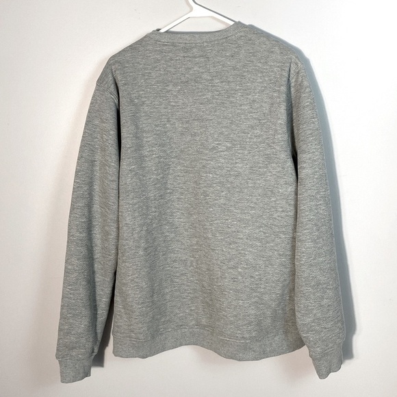 Coleman Long Sleeve Gray Sherpa Lined Crew size large - Picture 9 of 10